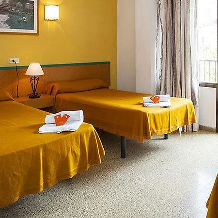 Elegance Playa Arenal Iii Хостел Ель-Ареналь