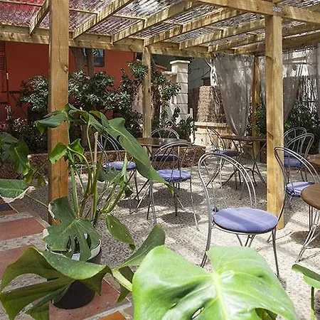 Хостел Elegance Playa Arenal Iii