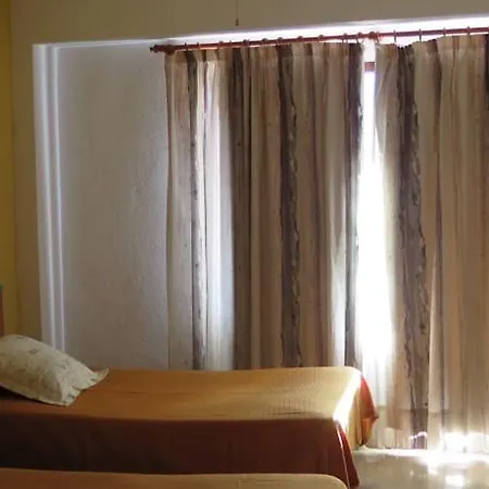 Хостел Elegance Playa Arenal Iii