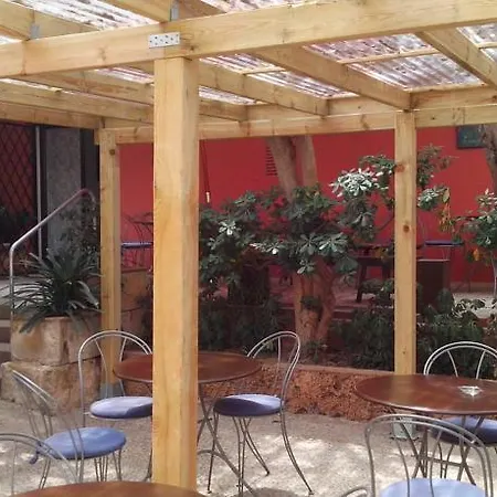 Elegance Playa Arenal Iii Хостел *